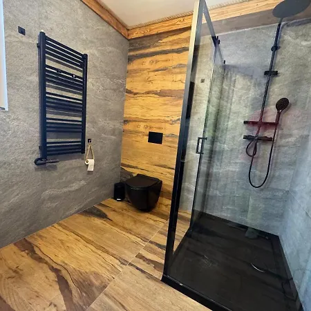 Trzy Horyzonty Apartment