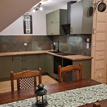 Trzy Horyzonty Apartment