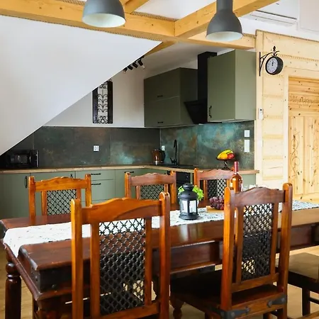 Trzy Horyzonty Apartment